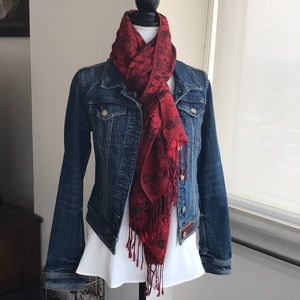 Red and black scarf and/or shawl